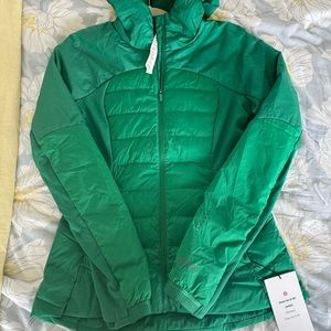 Lululemon Down for It All Jacket
Raceway Green NWT Size 8